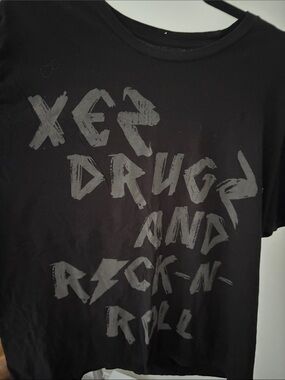 Black Graphic 'Sex Drugs And Rock-N-Roll' Short Sleeve Tee